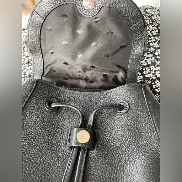 EUC! Kate Spade Leila Medium Flap Backpack - Picture 4 of 7